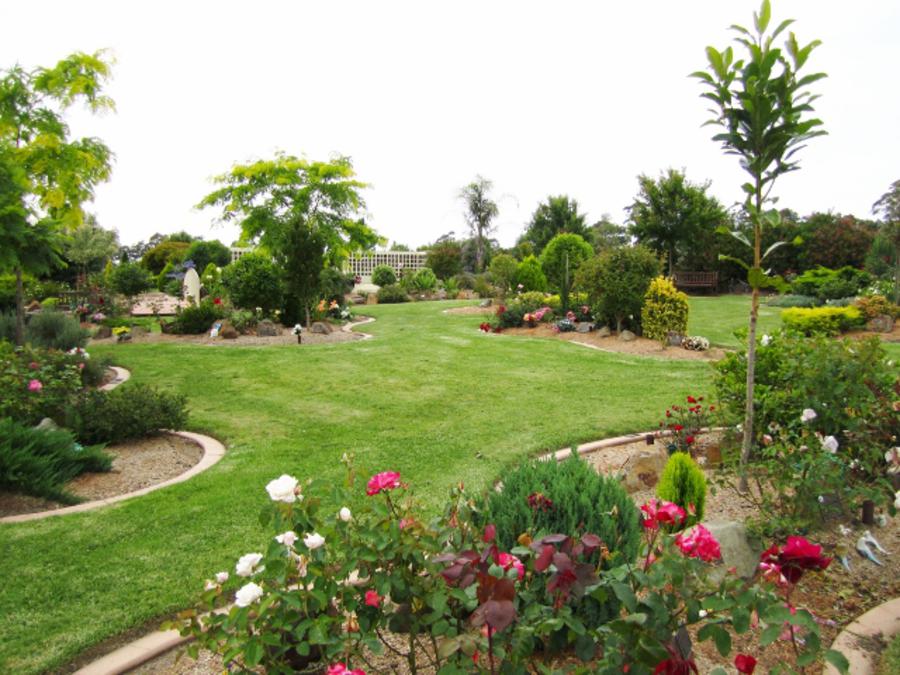 Broulee Memorial Gardens